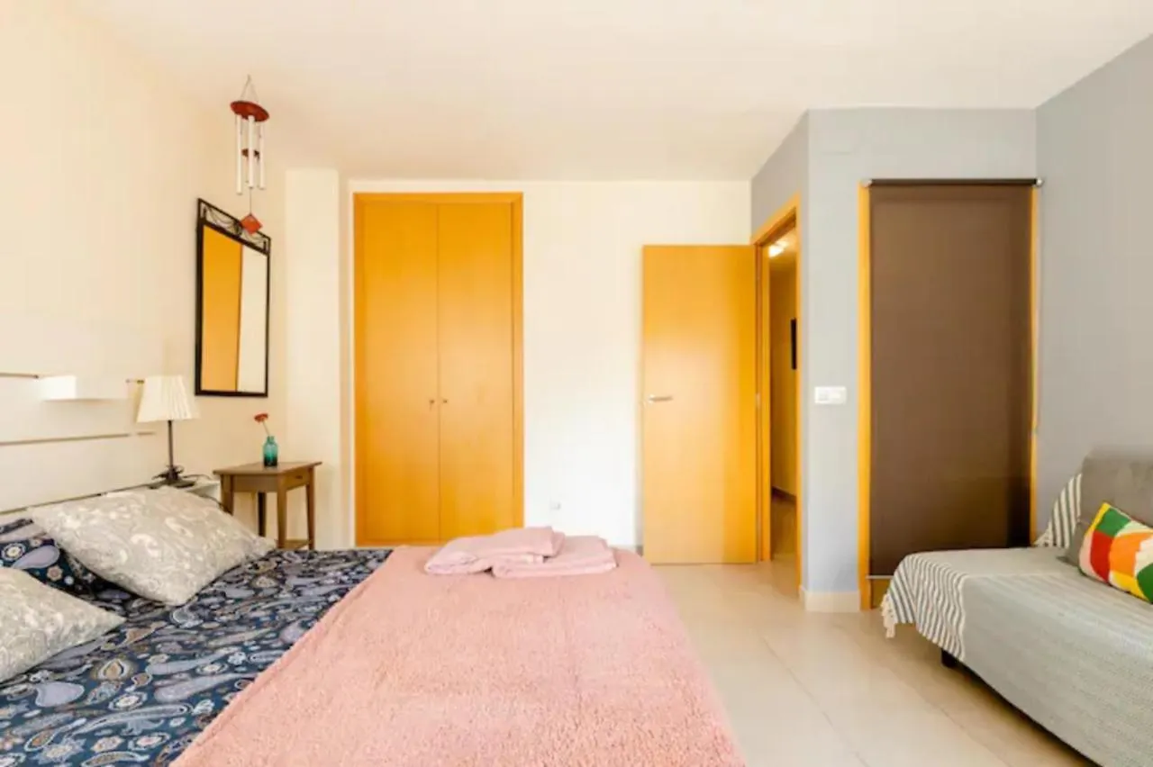 Apt.P/5 15Min From Barcelona And Beaches W/Terrace 圣阿德里安-德贝索斯 西班牙