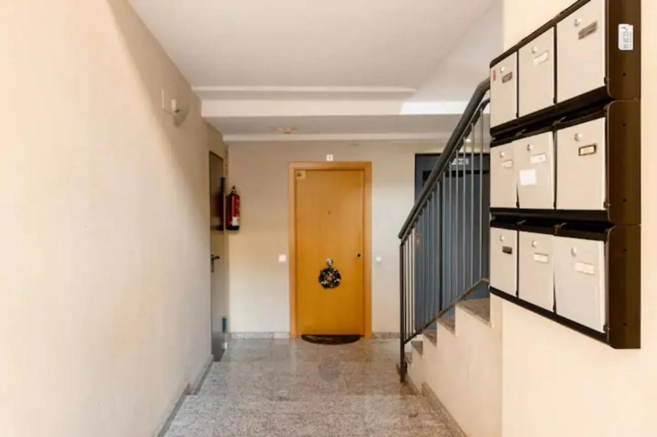 Apt.P/5 15Min From Barcelona And Beaches W/Terrace Sant Adria de Besos 0*,  Španělsko